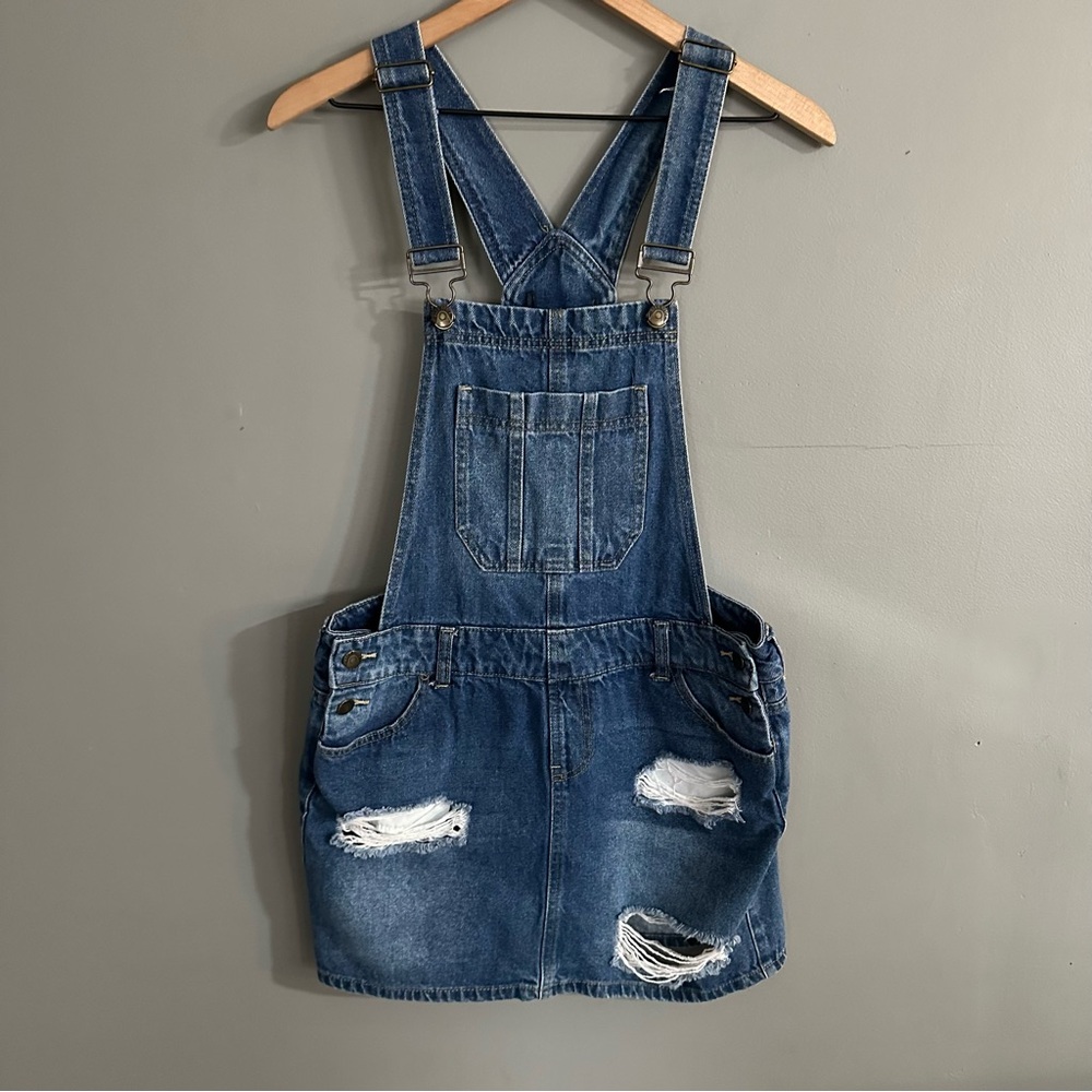 ☀️🇺🇸🐇Blue Spice Distressed Skirt Overalls | Medium Wash